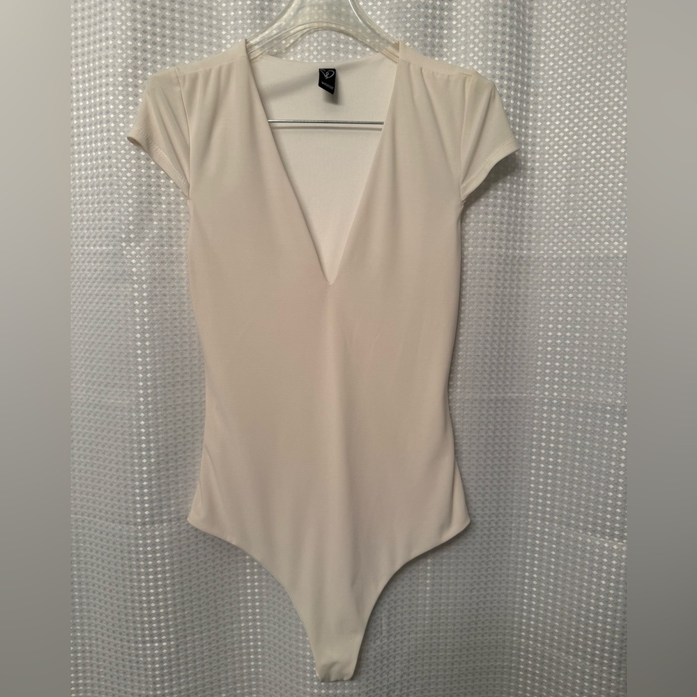 Soft Cream V-Neck Bodysuit